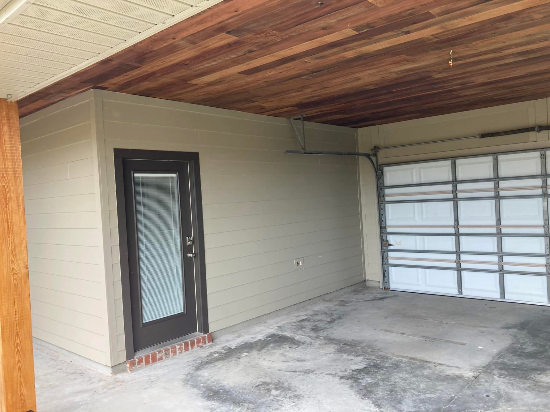 Exterior Siding & Column Wraps project by Alliance Roofing