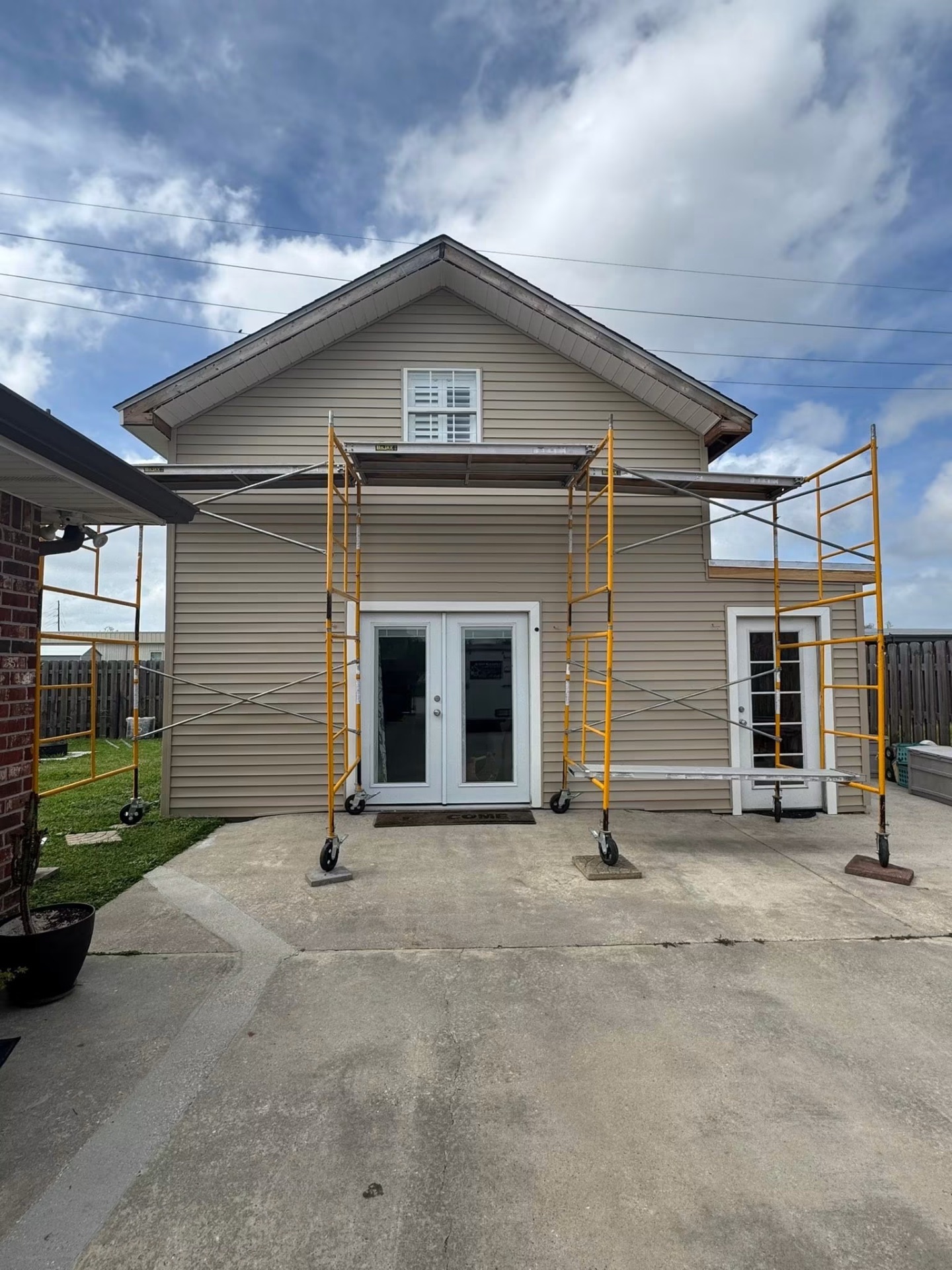 Siding & Paint project by Alliance Roofing