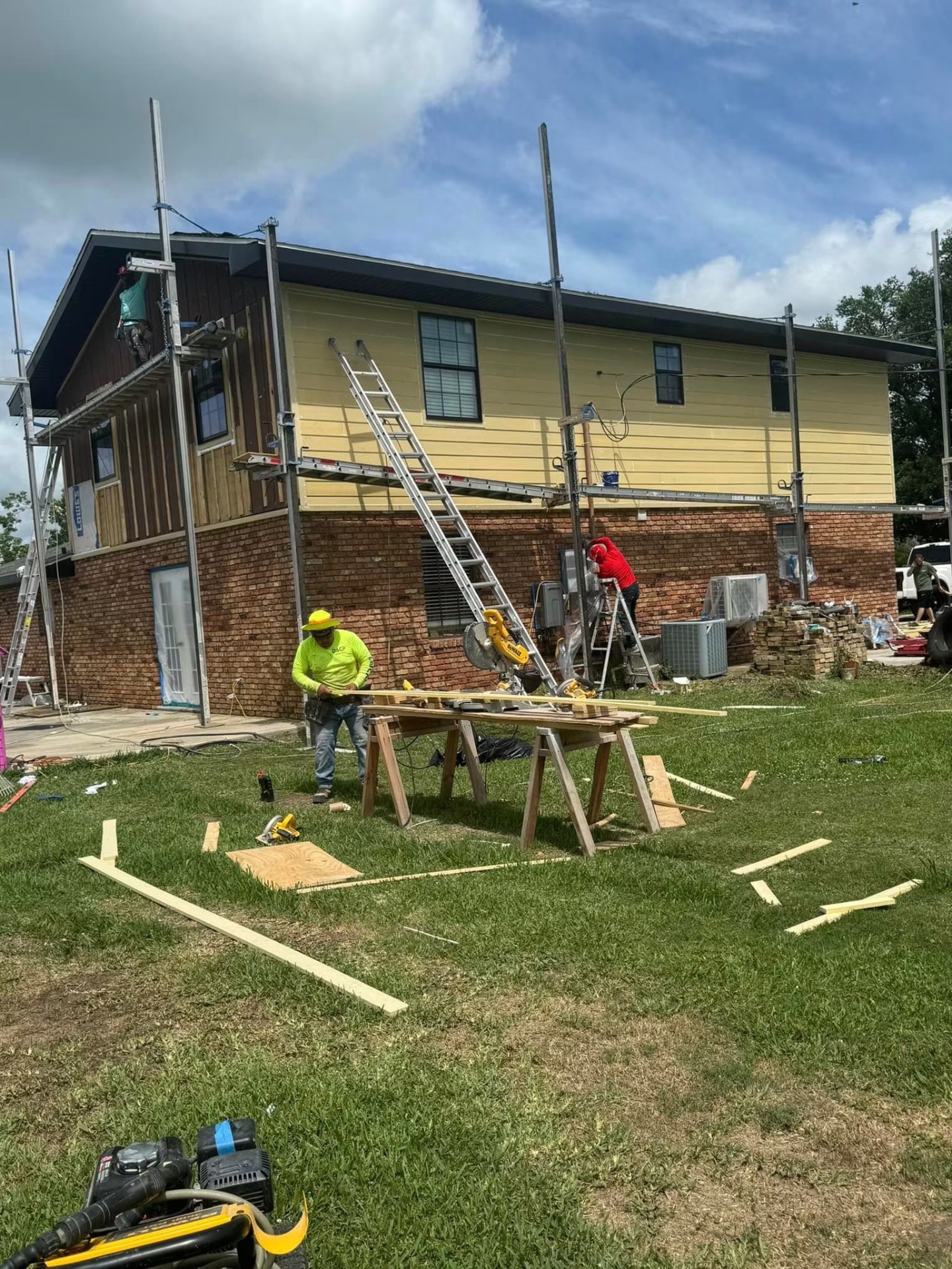 Siding & Paint project by Alliance Roofing